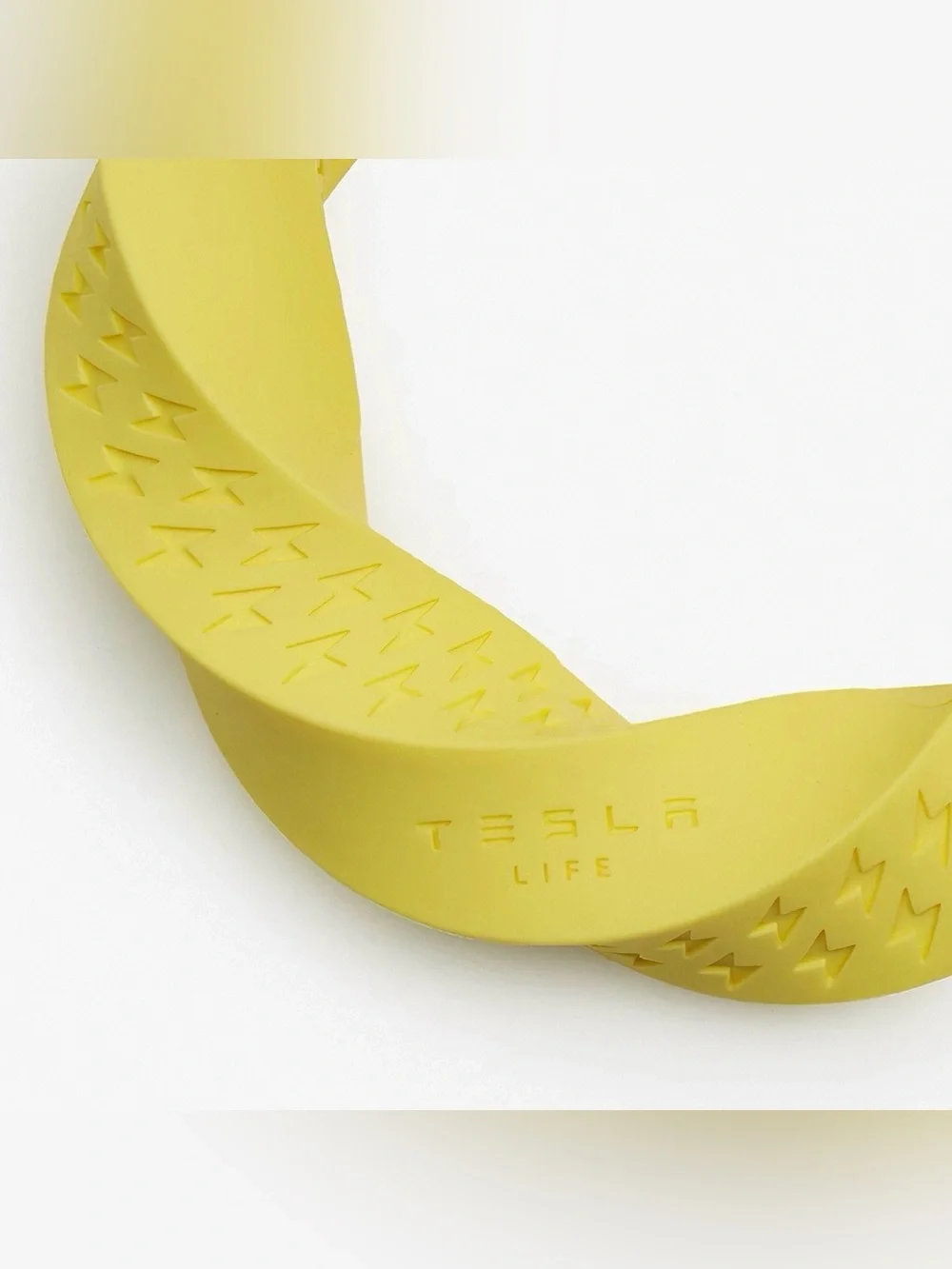 Tesla Life dog toys